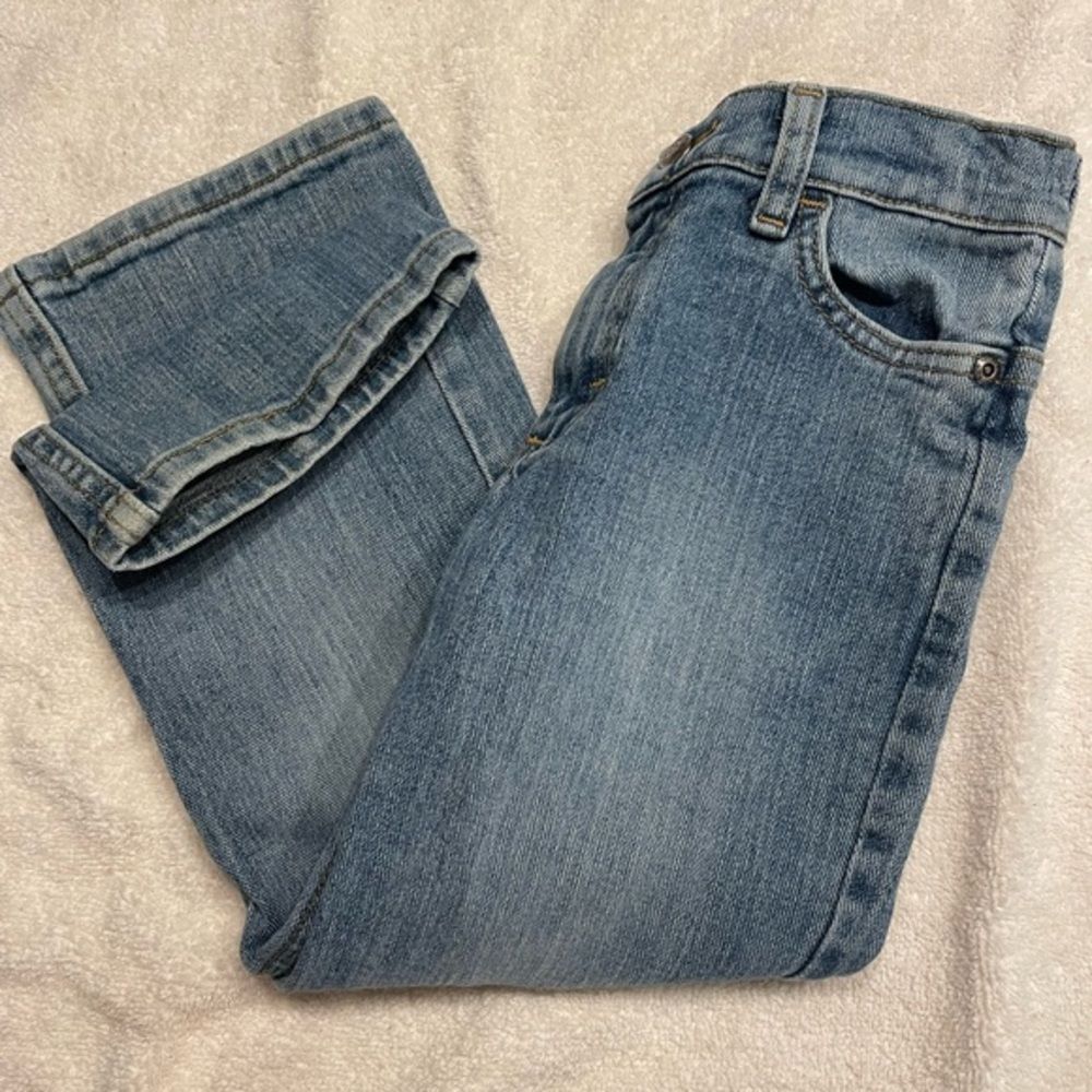 Boy’s size 6 Regular Wranglers 5-pocket belted zip light wash denim blue jeans